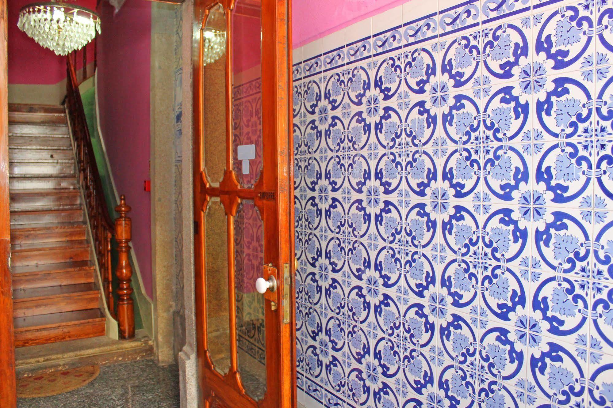 Lunar Guest House Porto Kültér fotó